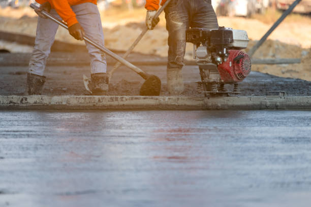Best Custom Concrete Contractor  in Portales, NM